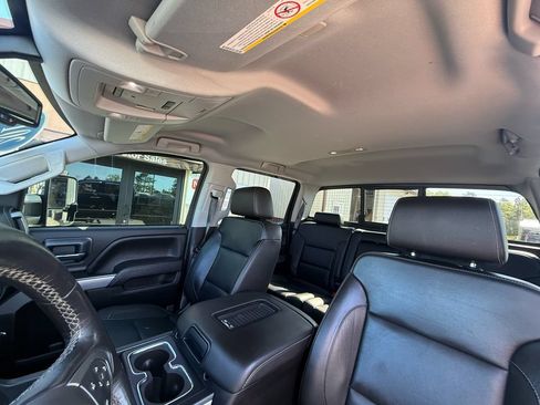 Used 2019 Chevrolet Silverado 2500 LTZ w/ LTZ Plus Package AWD/4WD image 3