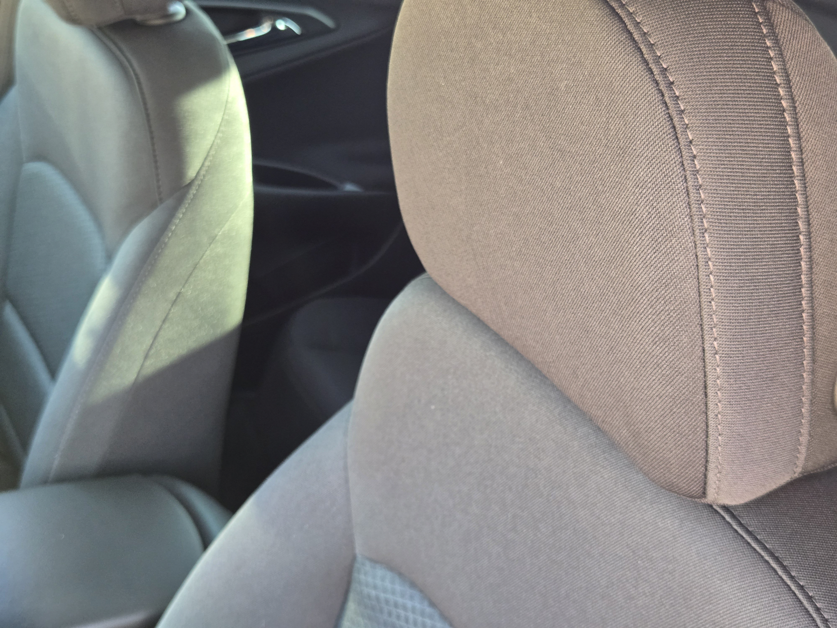 Used 2025 Chevrolet Malibu LS FWD image 11