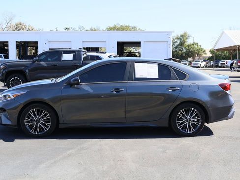 Used 2023 Kia Forte GT-Line image 5