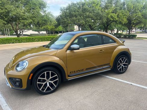 Used 2016 Volkswagen Beetle 1.8T Dune FWD image 5