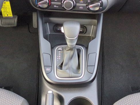 Used 2024 Kia Soul LX w/ Option Group 015 image 19