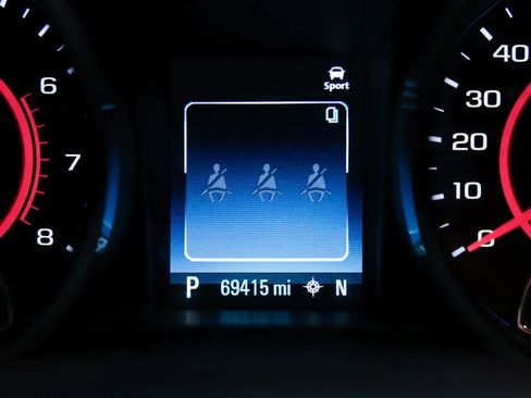 Used 2015 Chevrolet SS image 15