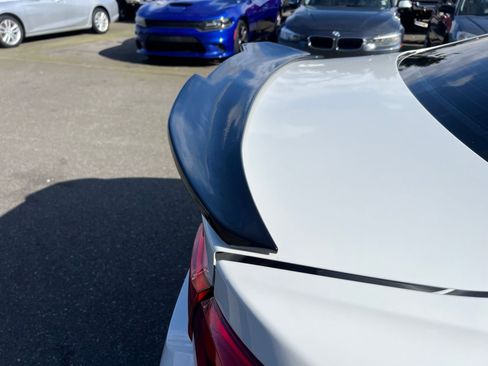 Used 2019 BMW 440i Coupe w/ M Sport Package image 15