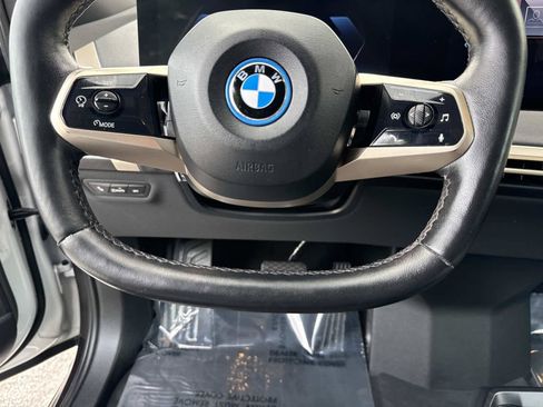 Certified 2024 BMW iX xDrive50 w/ Sport Package AWD/4WD image 18