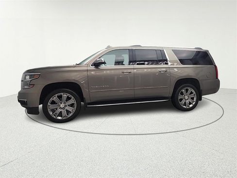 Used 2019 Chevrolet Suburban Premier w/ Max Trailering Package image 4