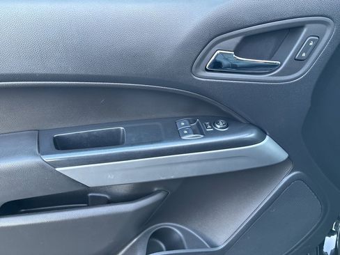 Used 2022 Chevrolet Colorado ZR2 image 23