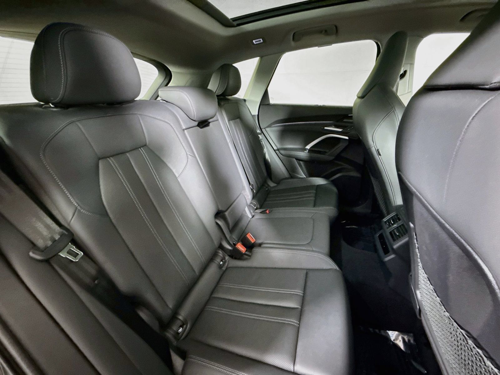 Certified 2025 Audi Q5 Premium w/ Premium Plus AWD/4WD image 25
