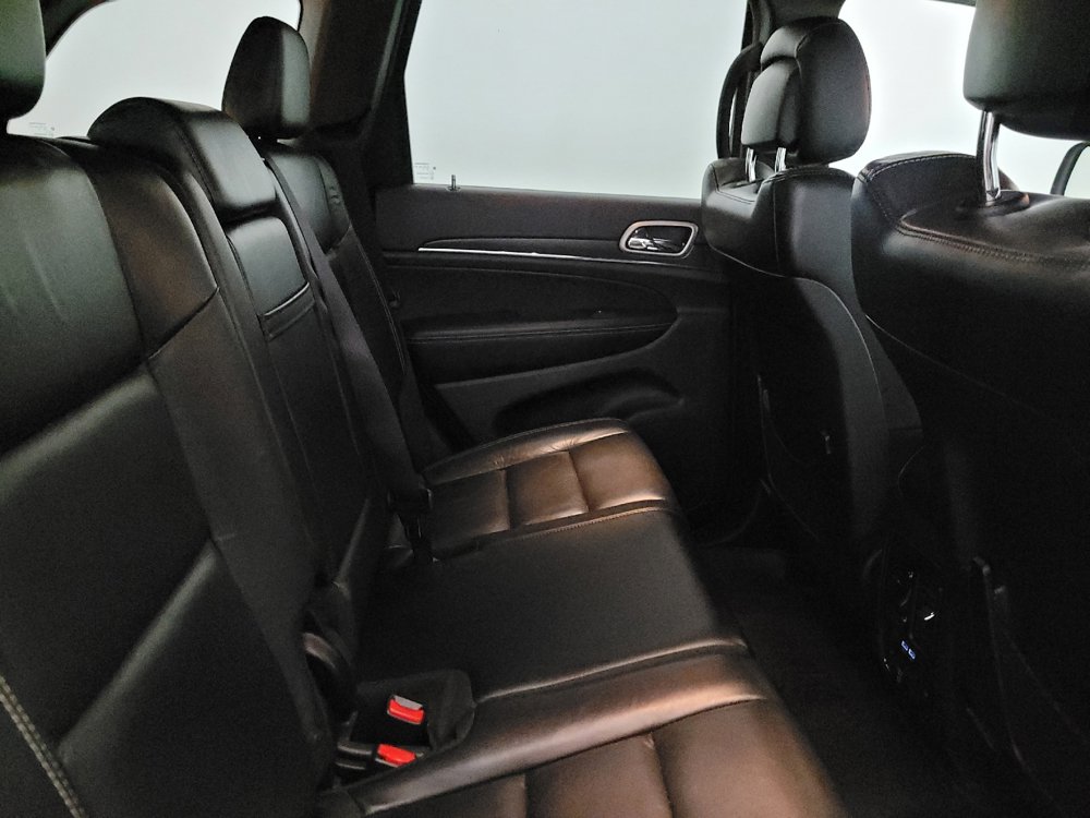 Used 2017 Jeep Grand Cherokee Limited AWD/4WD image 19