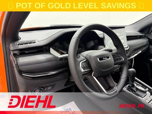 New 2026 Jeep Compass Latitude AWD/4WD image 19