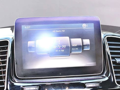 Used 2017 Mercedes-Benz GLE 350 image 18