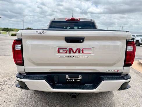 New 2026 GMC Canyon AT4 w/ Technology Plus Package AWD/4WD image 5