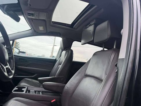 Used 2019 Honda Odyssey EX-L image 14
