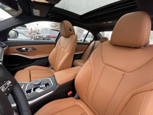 Certified 2023 BMW 330i xDrive Sedan w/ Parking Assistance Package image 9