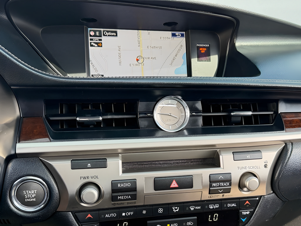 Used 2016 Lexus ES 350 w/ Navigation System Package FWD image 49