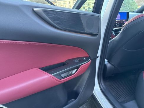 Certified 2025 Lexus NX 350 AWD w/ Premium Package image 32