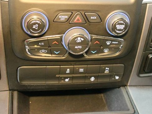 Used 2022 RAM 1500 Classic Warlock AWD/4WD image 26