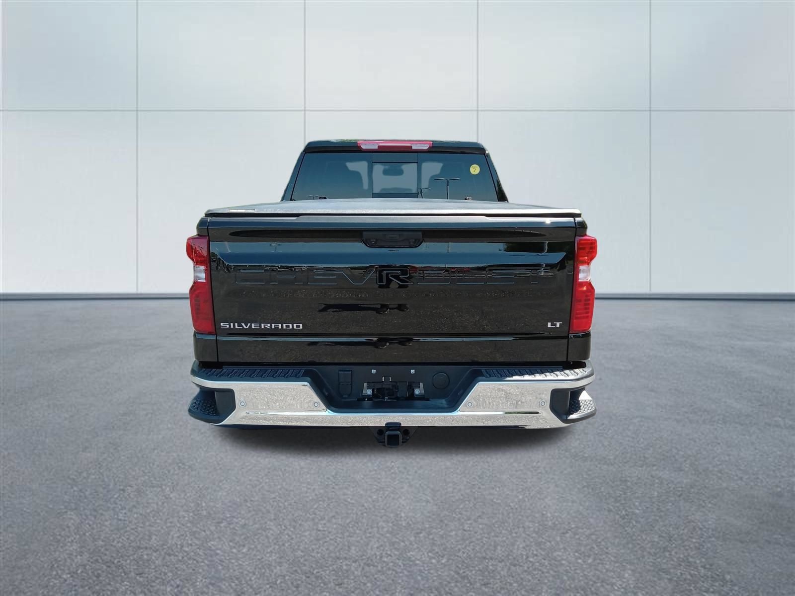 Used 2026 Chevrolet Silverado 1500 LT AWD/4WD image 4