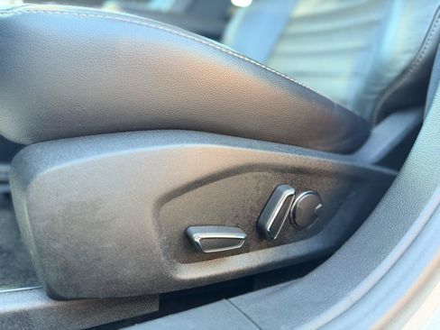Used 2018 Ford Fusion SE w/ Equipment Group 602A FWD image 21