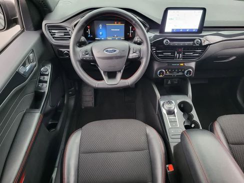 Used 2025 Ford Escape ST-Line FWD image 13