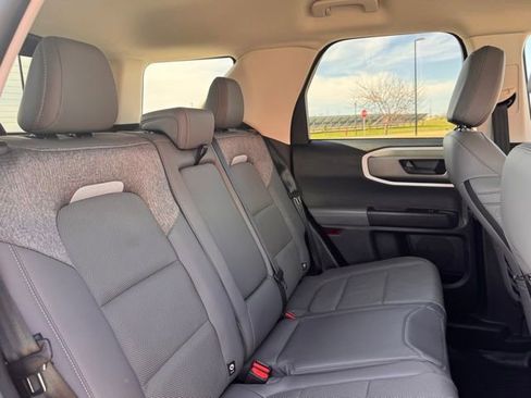 Used 2025 Ford Bronco Sport Badlands AWD/4WD image 29