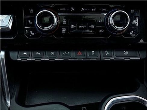 Used 2023 GMC Sierra 1500 Denali w/ Denali Reserve Package image 26