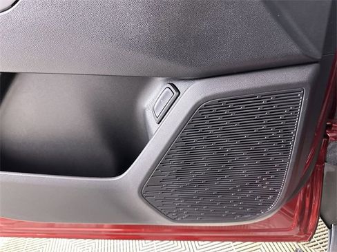 New 2026 Chevrolet Equinox RS w/ Convenience Package III image 24