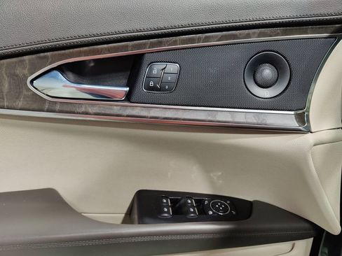 Used 2020 Lincoln Nautilus Reserve w/ Equipment Group 201A AWD/4WD image 21