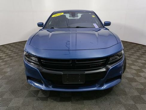 Used 2020 Dodge Charger SXT AWD/4WD image 4