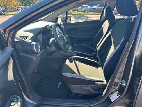 Used 2025 Nissan Versa S w/ Trunk Package image 9