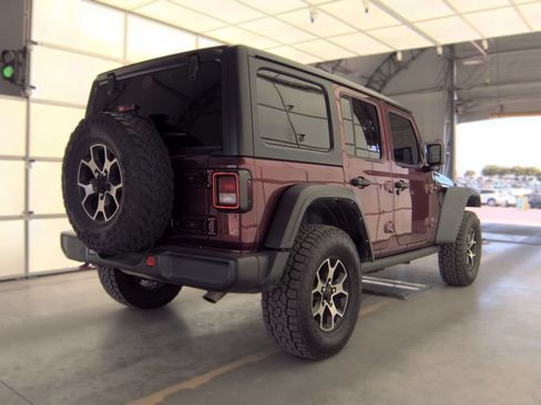 Used 2021 Jeep Wrangler Unlimited Rubicon AWD/4WD image 3