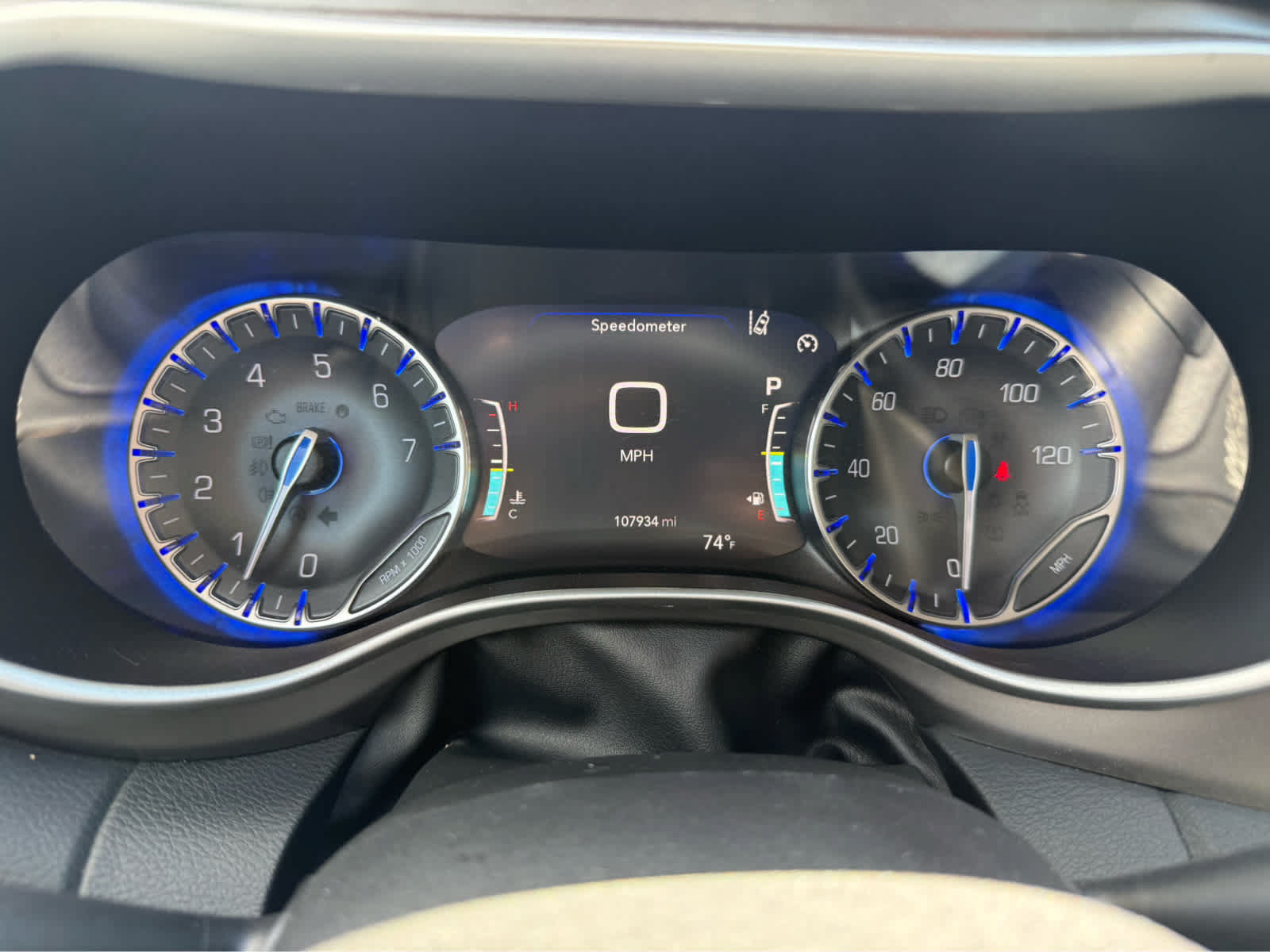 Used 2022 Chrysler Pacifica Touring-L FWD image 16