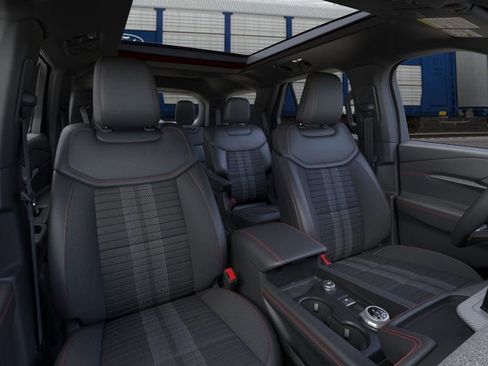 New 2026 Ford Explorer ST-Line image 10