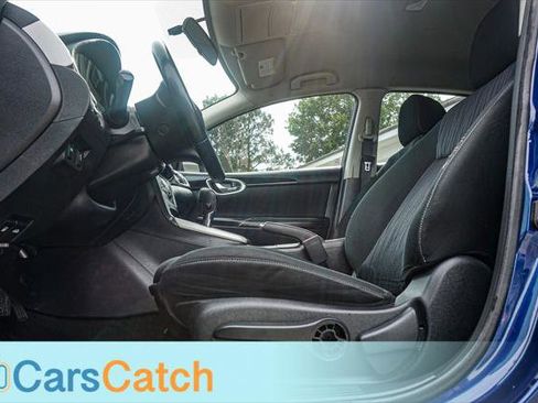 Used 2019 Nissan Sentra SV FWD image 18