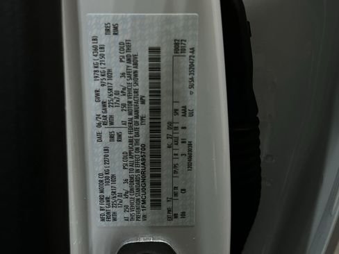 Used 2024 Ford Escape Active w/ Cold Weather Package FWD image 40