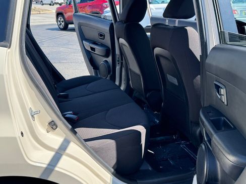 Used 2013 Kia Soul FWD image 16