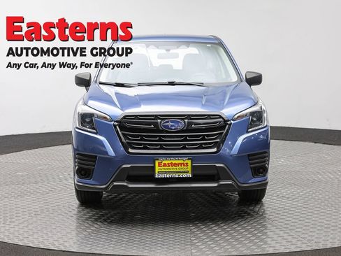 Used 2023 Subaru Forester AWD/4WD image 2