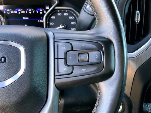 Used 2023 GMC Sierra 3500 Denali w/ Denali Ultimate Package image 17