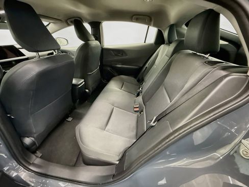 Used 2025 Toyota Prius LE FWD image 27