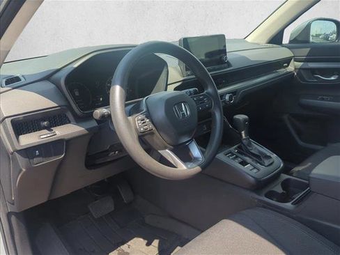Used 2023 Honda CR-V LX image 9
