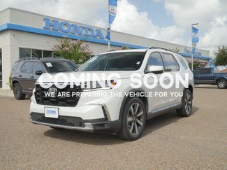 Used 2024 Honda Pilot Touring video 1