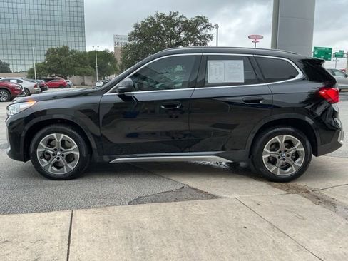 Used 2025 BMW X1 xDrive28i w/ Convenience Package AWD/4WD image 4