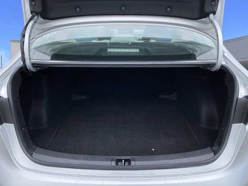 Used 2022 Toyota Corolla LE FWD image 27