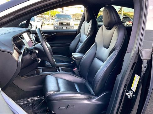 Used 2020 Tesla Model X Long Range image 21