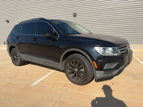 Used 2019 Volkswagen Tiguan S FWD image 1