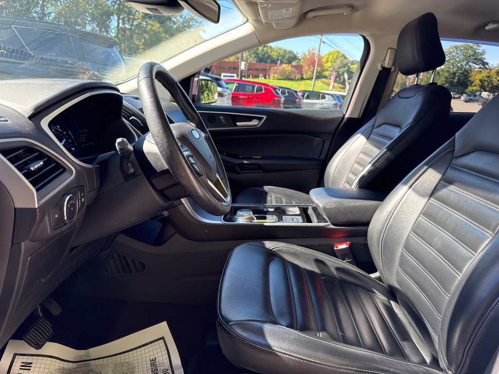 Used 2020 Ford Edge SEL w/ Convenience Package AWD/4WD image 9