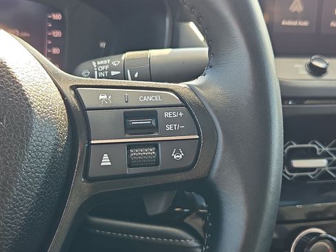 Used 2025 Honda Accord Sport image 16