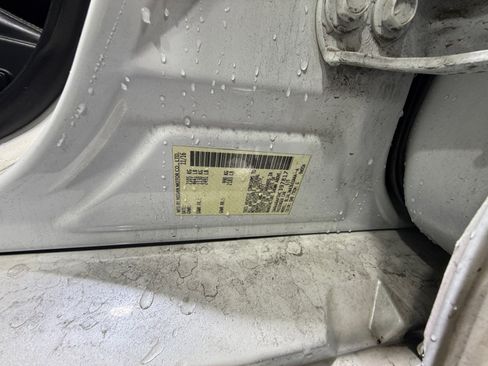 Used 2017 Nissan Maxima 3.5 SV image 25