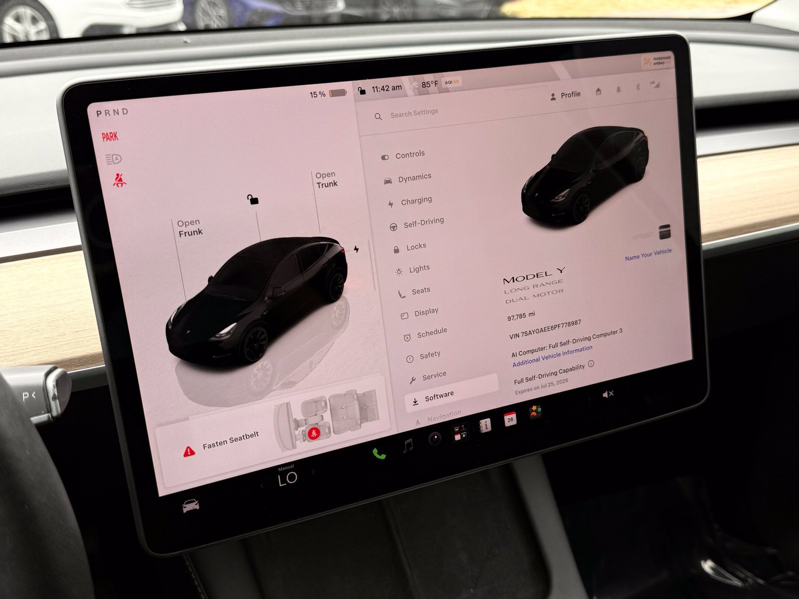 Used 2023 Tesla Model Y Long Range AWD/4WD image 44