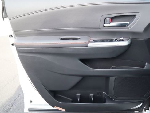 Used 2022 Toyota Sienna XSE image 24