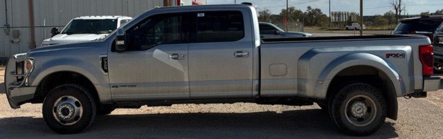Used 2021 Ford F350 Lariat w/ Lariat Ultimate Package AWD/4WD image 4